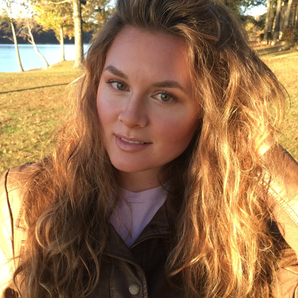 Meet your Posher, Kayla